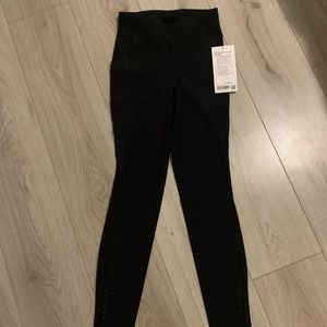 NWT Lululemon Swift Speed 28 Inch size 4 leggings